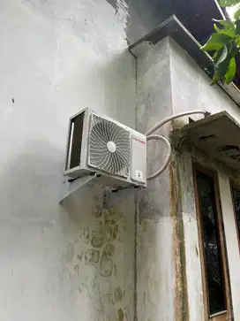 JASA INSTAL DAN SERVICE AC