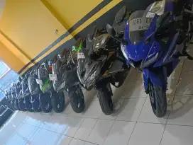 Di jual murah Yamaha r15