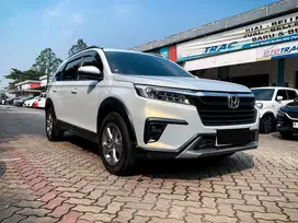 HONDA BR-V E AT 2023 PUTIH. KM 32RB