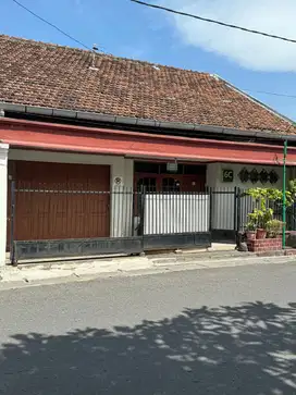 Rumah dijual lokasi strategis di kota yogyakarta