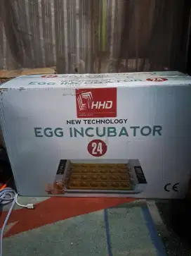 EGG INCUBATOR/PENETAS TELUR
capacity : 24 pcs
Power : 60 wat