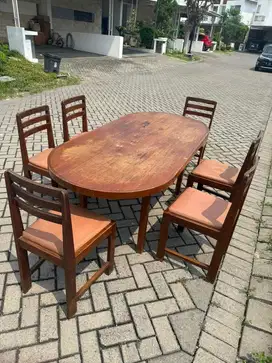 meja makan jati kuno