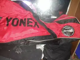 Tas softcase merk Yonex
