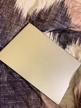 jual laptop pemakaian jarang masi baru