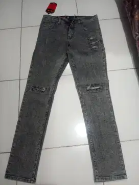 JAKET JEANS & CELANA SKINY JEANS