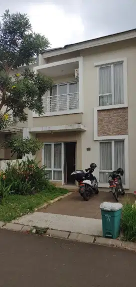 DIJUAL CEPAT!
Rumah 2 lantai Di kawasan Elit Paradise Ciputat
