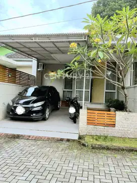 Rumah Full Furnished Asri Dan Nyaman Di Candi Sawangan R2136