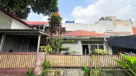 Rumah Lama Area Tenang di Jl Ciniru VII Cocok Untuk Hunian atau Kost