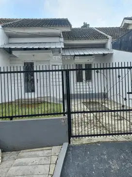 Dijual Cepat Rumah Terawat Siap Huni Di Pamulang DR16515