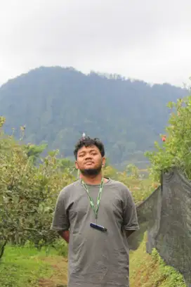 MENCARI PEKERJAAN PART TIME BAGIAN CUSTOMER SERVICE