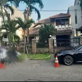 DIJUAL RUMAH STRATEGIS DALAM KOMPLEKS DI KAWASAN PANCORAN