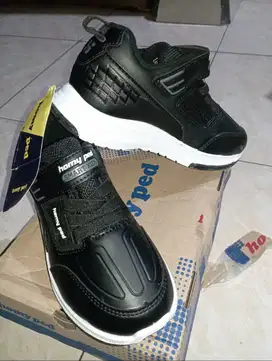 Jual cepat!! Homyped Orlando BTS Sepatu Sekolah Anak