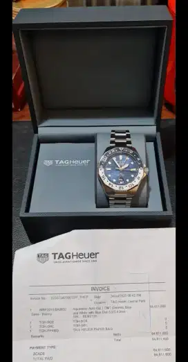 Tag heuer 300GMT blue and white ceramic 2023