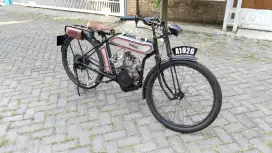Dekorasi sepeda motor flattank roundtank modif jadul vintage antik