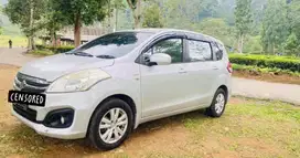 Dijual Mobil Ertiga GL Matic Pajak Masih Panjang