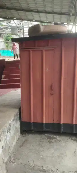 Kontainer Jualan