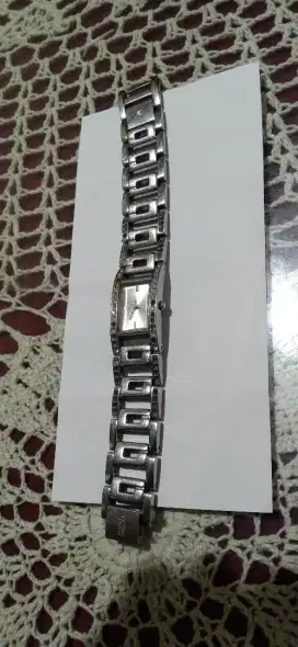 Jam Tangan GUESS ORI