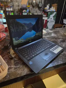 Acer one 14 ssd128 ram 8GB tt bt
