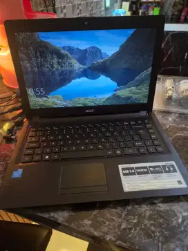 Acer one 14 ssd 128gb ram8GB tt bt