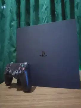 PS4 Slim Ori 1TB