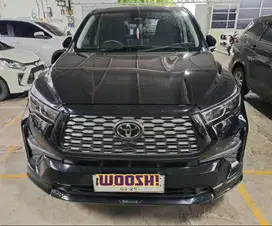 Innova zenix 2.0 Q HV CVT TSS Modellista hybrid AT