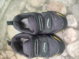 Sepatu Dinokings Anak, Sz 27,  insole 16cm