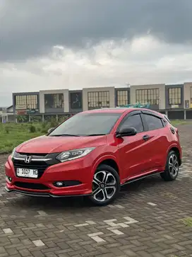 Honda HR-V Prestige 2015 | 1.8 Sunroof | Tampilan Lebih Sporty