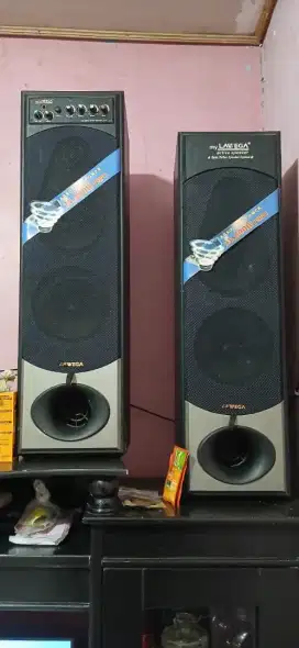 Jual speaker merk lawega.