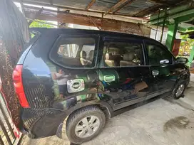 Mobil avanza tahun 2010