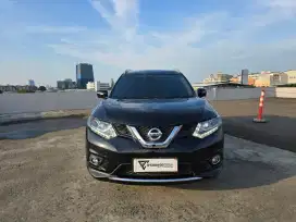 X-Trail Nissan Xtrail 2.5 CVT Matic Bensin 2017