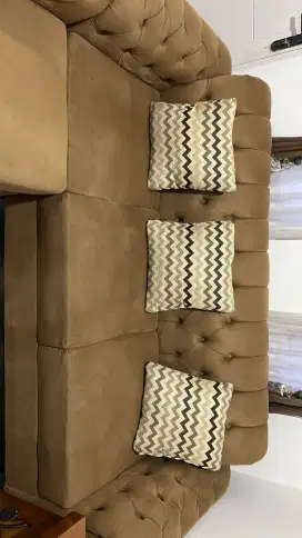 Sofa 3 sheet + 1 sheet+ meja kaca (free bantal, dan taplak meja)