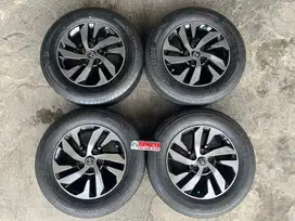 velg oem toyota rush trd ring 16 lubang 5/114 ban masi tebel semua