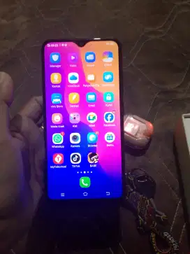 Vivo Y93 3/32gb