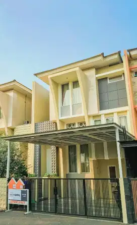 Disewa Rumah di Boulevard sebrang mall living world