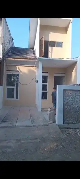 Rumah 2 lantai di ciganitri mukti belakang transmart buahbatu 300 jt