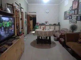 Dijual Rumah Kutisari Selatan