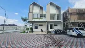 Rumah baru minimalis smart home modern di cluster elite gentan solo