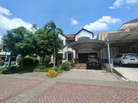 Dijual Rumah Crystal Golf