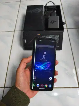 Asus rog 8 8/256 100% fungsi normal tanpa kendala