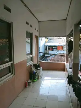 Dijual Kost Aktif  14 Kmr Dago Bandung