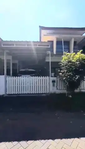 Dijual Rumah 1,5 Lantai Kondisi Prima di Puri Surya Jaya  Sidoarjo