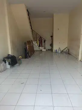Dhyana rumah jelambar plong 3 lantai uk 4.5x15m lokasi cocok kerja