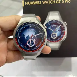 Huawei watch GT 5 Pro Titanium