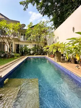 Dijual Rumah Bintaro Sektor 9 Mewah ada Swimming Pool 188966