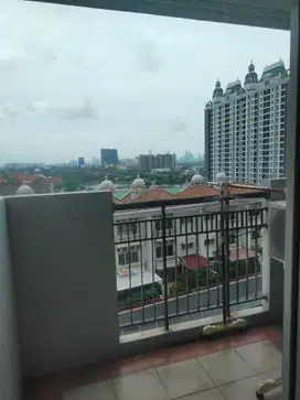 Dijual apartement MOI kelapa gading French walk luas 100 m2