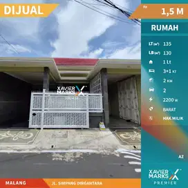 Y056 Rumah Minimalis Kondisi Sangat Terawat