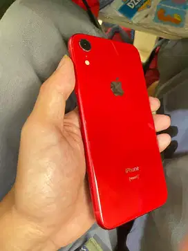xr red 64gb, face id on tt on