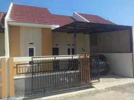 Rumah mini cluster sertifikat ready dekat tol palur