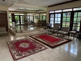 Jual Rumah Kemang Jakarta Selatan 4 +2 BR Full Furnish (Model Lama)