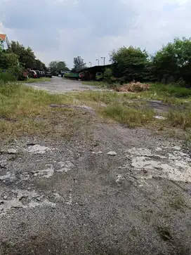 Tanah dan gudang di Tandes surabaya barat
